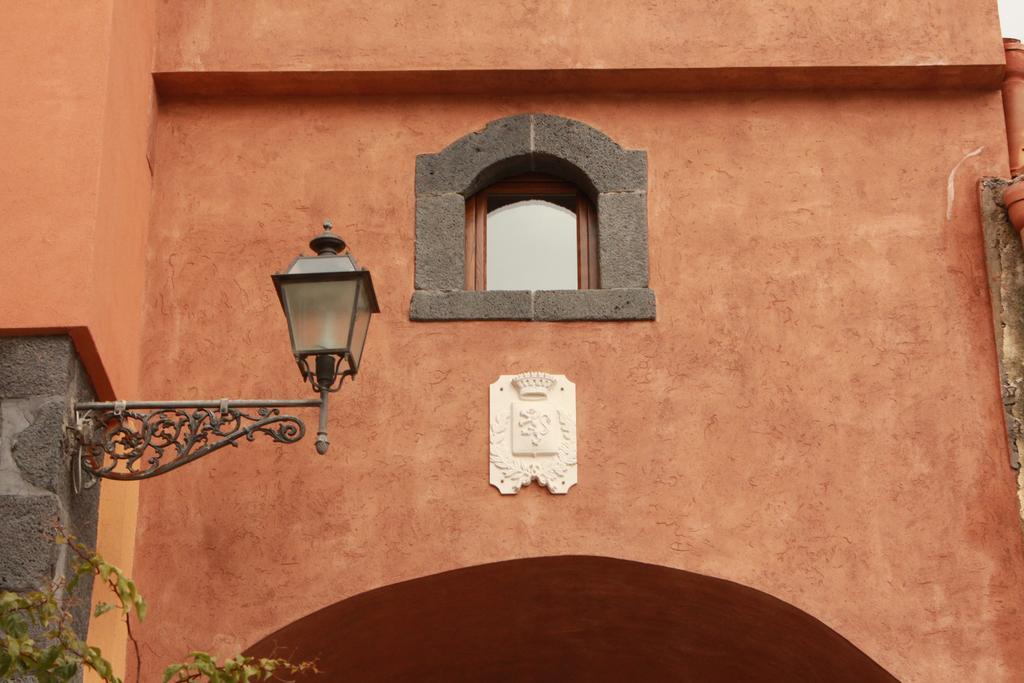 L'Arco Dei Sogni Hotel Malvagna Bagian luar foto