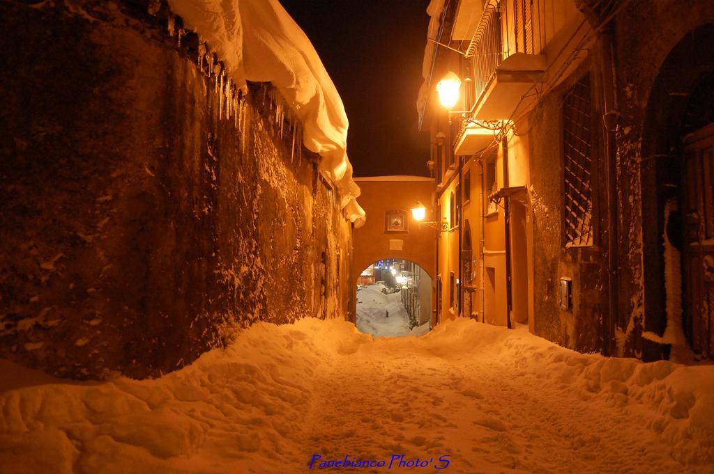 L'Arco Dei Sogni Hotel Malvagna Bagian luar foto