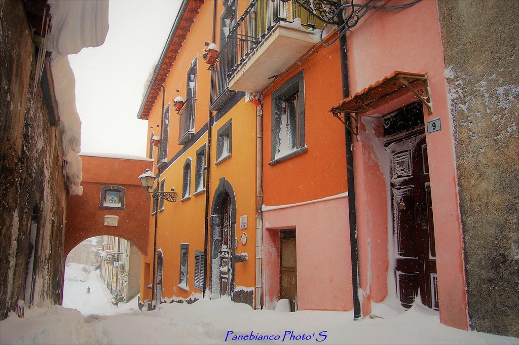 L'Arco Dei Sogni Hotel Malvagna Bagian luar foto