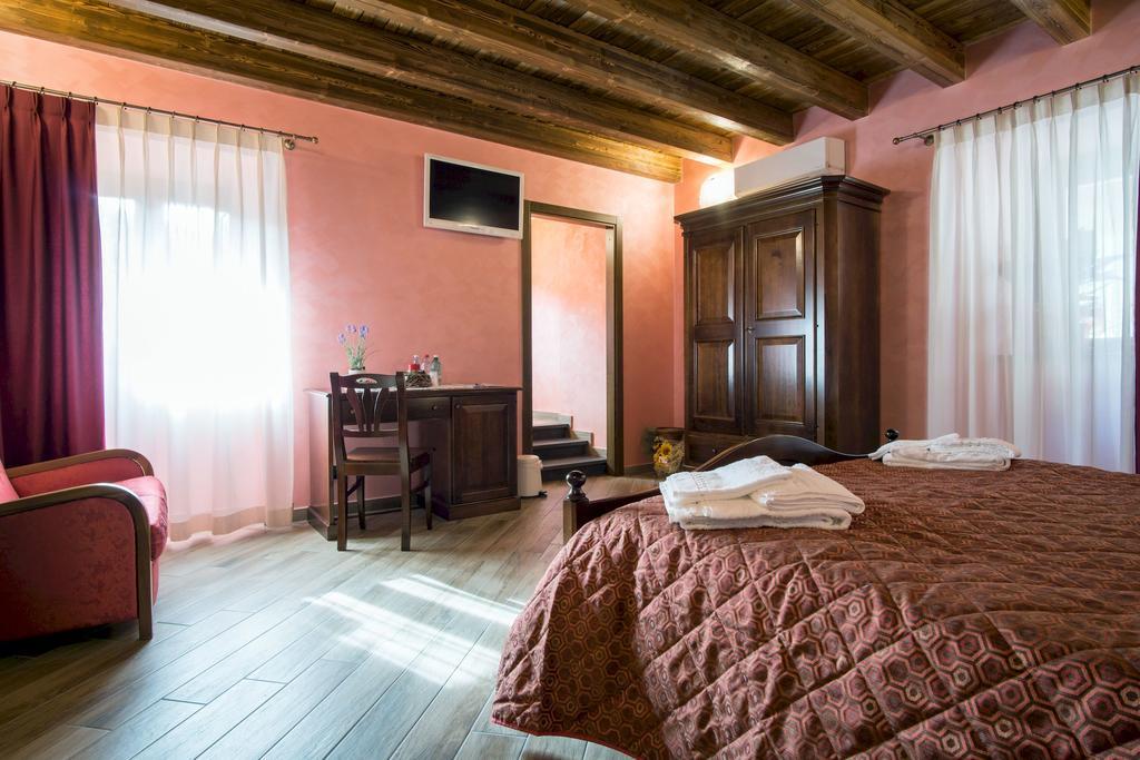 L'Arco Dei Sogni Hotel Malvagna Bagian luar foto