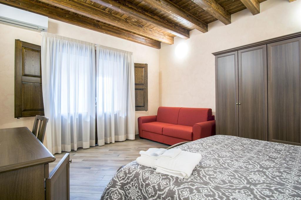 L'Arco Dei Sogni Hotel Malvagna Bagian luar foto
